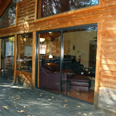 Edmond's Place