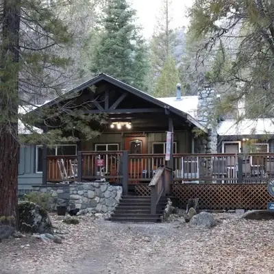 The Little Creek Cabin