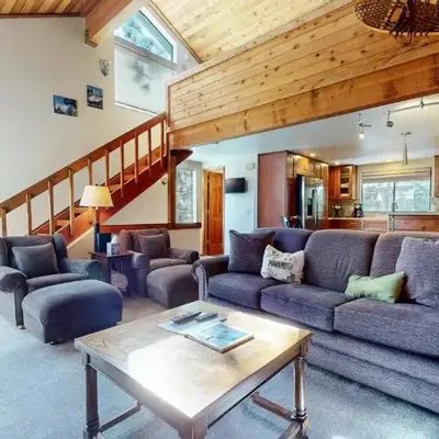 Mammoth Sierra Townhomes #38 condo