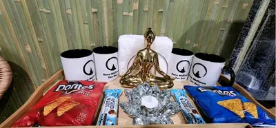 a tray with a trophy and some chips and drinks at MidTown Zen Den in Reno