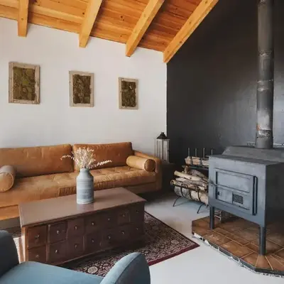 Secluded rustic 1-bedroom cabin on private land