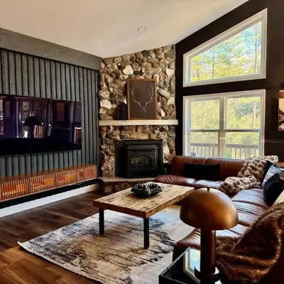 Elegant Blackwood Grove by Casa Oso