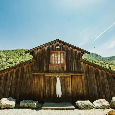 Spacious and Luxurious Barn in Three Rivers