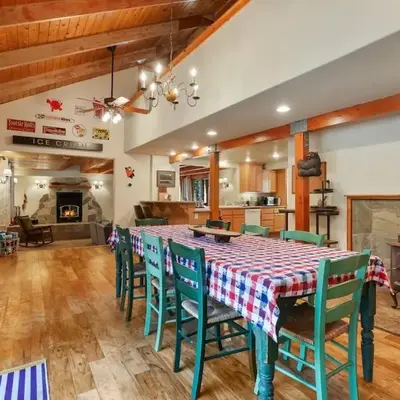 WSH1030 - Camp Westwater home