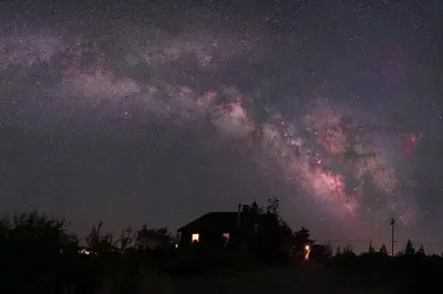 a starry night with the milky way in the sky at Magical property in the Alabama Hills - HOT TUB in Lone Pine