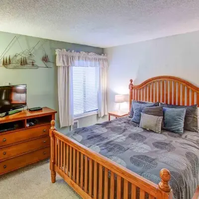 Fireside Pool Access Hot Tub & More