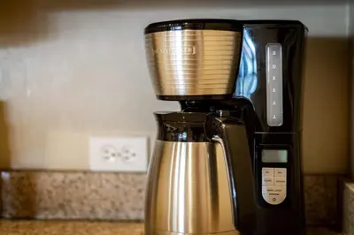 a blender sitting on top of a counter at Lakeland Sandy Beach Retreat - Private Escape in South Lake Tahoe