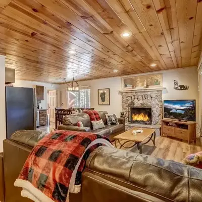 Come Snuggle Up at Cozy Bear Cabin