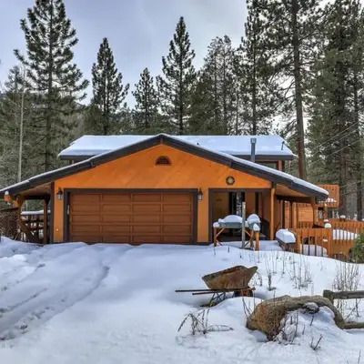 Tahoe Forest Chalet 3BR House with AC