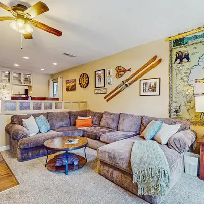 The Tahoe Nest