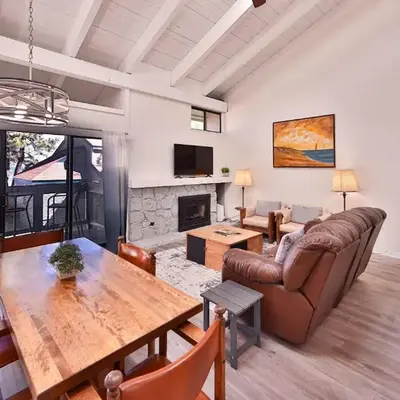 Tahoe Lakeside Retreat - Lakefront Condo