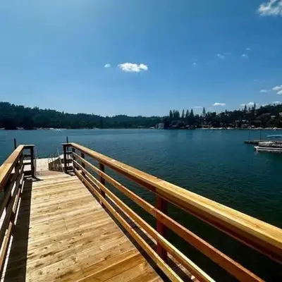 Lewis Cabin - Boat Dock - Lake Front - Sleeps 10