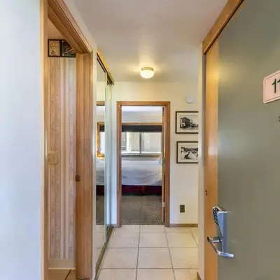 117 Bldg B condo
