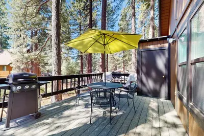 Gallery image of The Cozy Compass in Incline Village