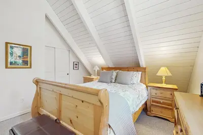 Gallery image of The Cozy Compass in Incline Village