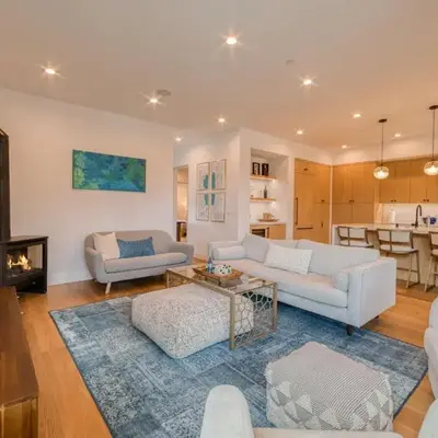 Twilight Run at Palisades by Tahoe Getaways - Pet-Friendly 3BR w EV Charger & Ski Shuttle
