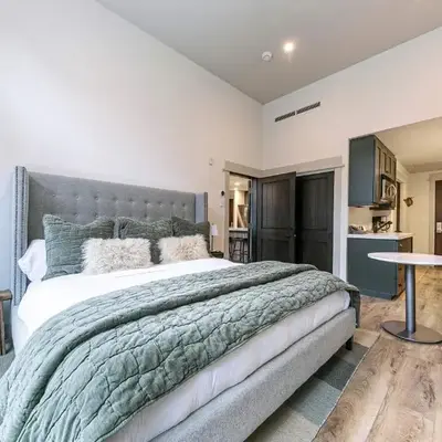 Catamount Lodge 101A by East West Hospitality