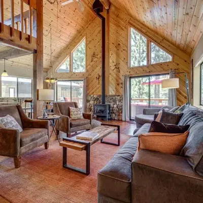 1 Mi to Tahoe Donner Skiing Luxe Truckee Cabin!