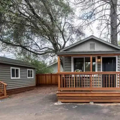 Columbia Cabins Cabin 5