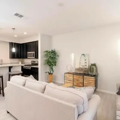 Local 3BD 3BA with WiFi Parking