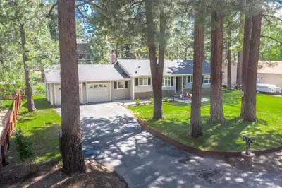 an aerial view of a house with trees at Truckee Mountain Retreat Family Friendly 3BR 2BA in Truckee