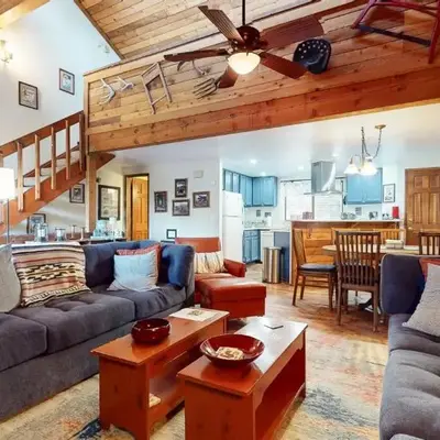 Mammoth Sierra Townhomes #25 condo