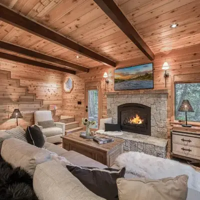 Songbird Cabin at Chambers by Tahoe Getaways - Pet-Friendly 2 BR with HOA Access