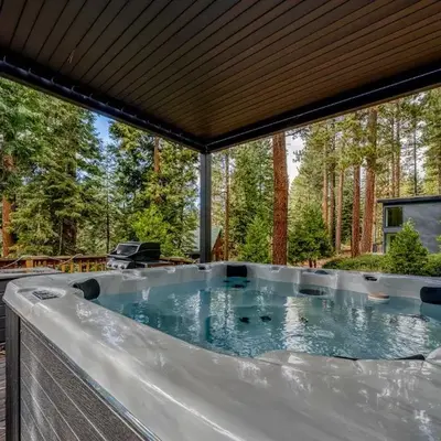 Kings Beach Retreat Hot Tub & Game Loft