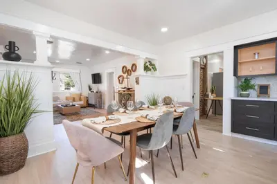 Gallery image of Dusk & Day Spa A Luxe Home & Spa near The River in Reno