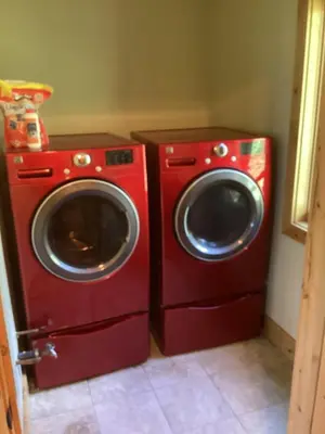 a washing machine and a dryer in a room at Bella Casa - North Lake Tahoe in Tahoe City