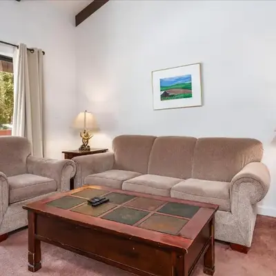 (A202) Loft Condominiums