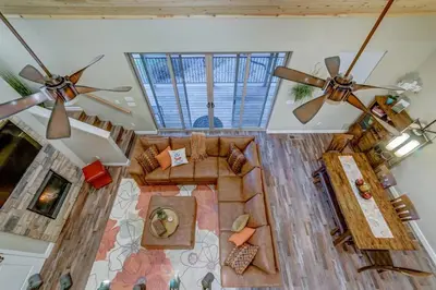 an overhead view of a living room with two ceiling fans at Butterfly View Retreat - 45 Min to Yosemite in Mariposa