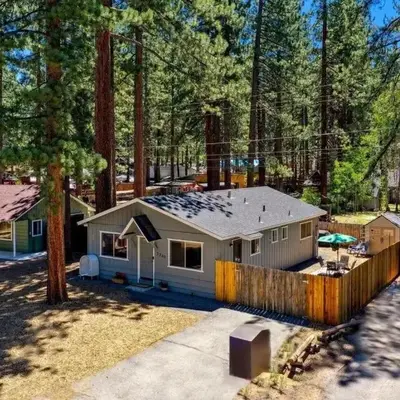 3300 Cape Horn home