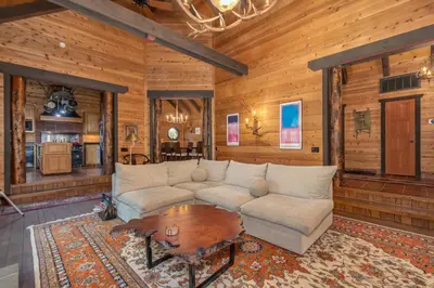 Gallery image of Timber & Horn in Camp Connell