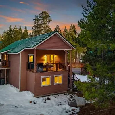 Mountain Retreat - Sleeps 7 - Canoe - Fireplace