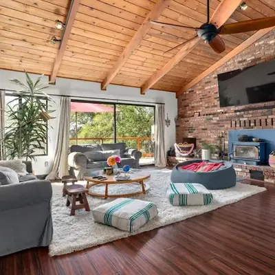 Cozy Lake View 4Bd 2