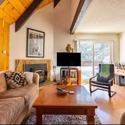 Mammoth View Villas 39