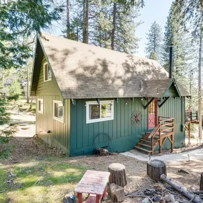 The Green Hideaway Arnold Cabin in the Pines!