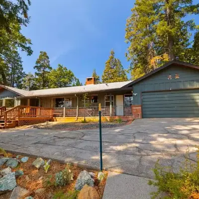 Mountain View House