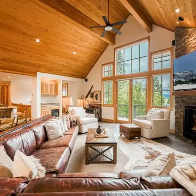 Easy Living at Northstar by Tahoe Getaways - 4BR Pet Friendly w/ Ski Shuttle & HOA