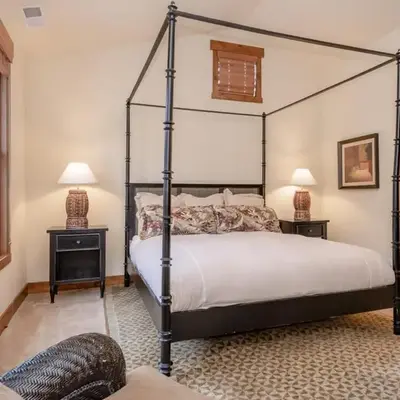 Lodges 1140- Spacious Townhome on Golf Course
