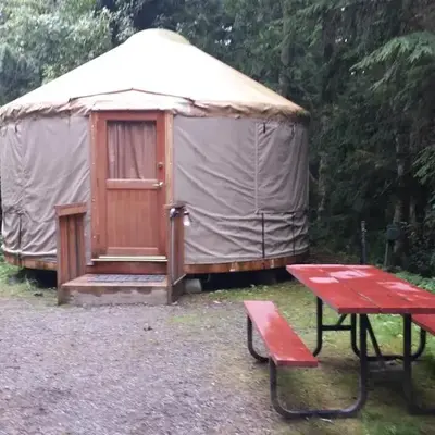 Snowflower Camping Resort 16 ft. Yurt 10