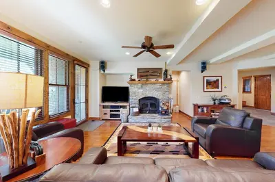 a living room with a couch and a fireplace at The Lodges 1145 in Mammoth Lakes