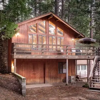 17B Tylers Timber Lodge