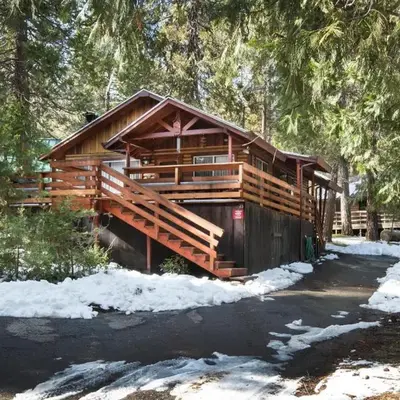 23 Arnetts Cabin