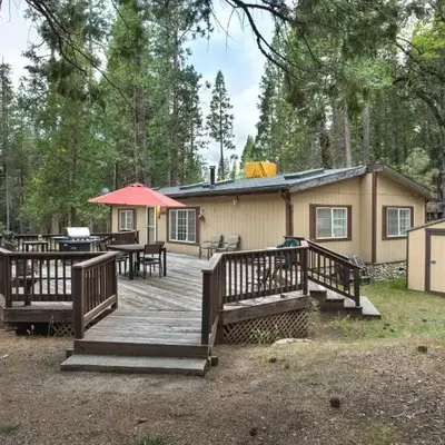 42R Rosenberg's Creekside Cabin