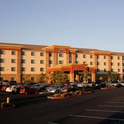 Hampton Inn & Suites Folsom