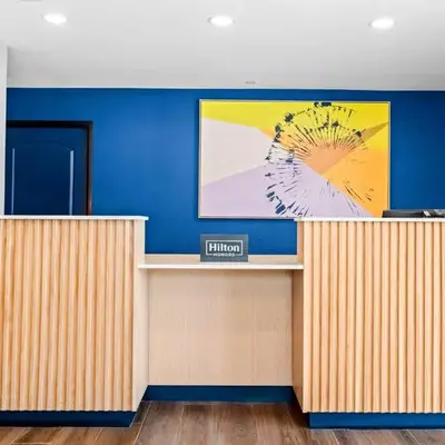 Spark by Hilton Modesto