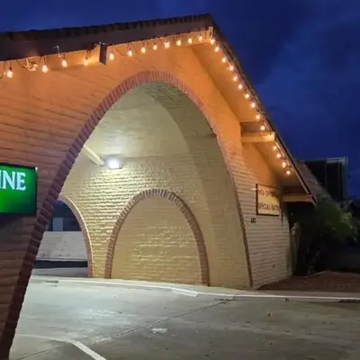 Grapevine Inn