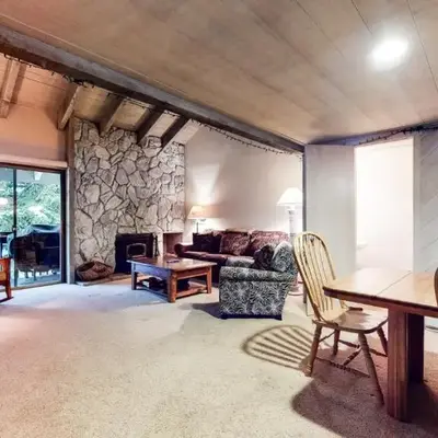 Snowcreek I #82 Condo